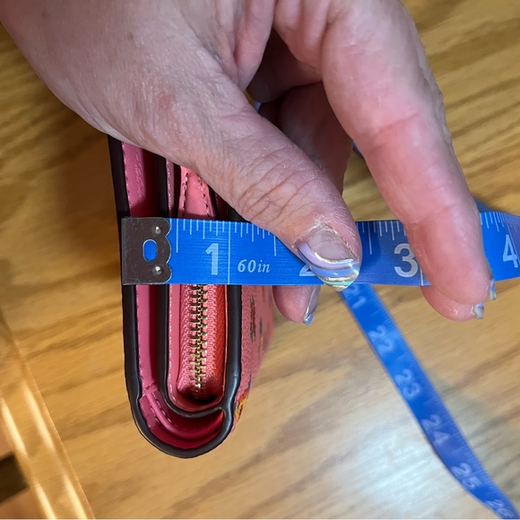 Coach medium corner zip wallet with pink vintage rose print - Picture 5 of 6